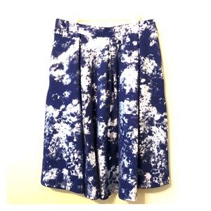 Lularoe Madison Holiday Skirt Size Small EUC
